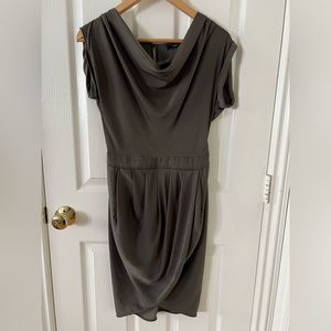 BCBGMaxAzria dark grey cocktail dress 👗 ⬜️